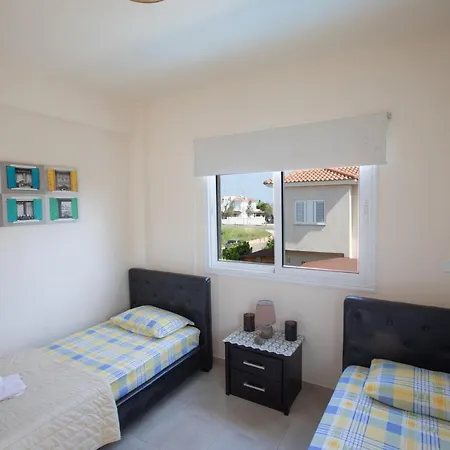 George's Lux Villa *