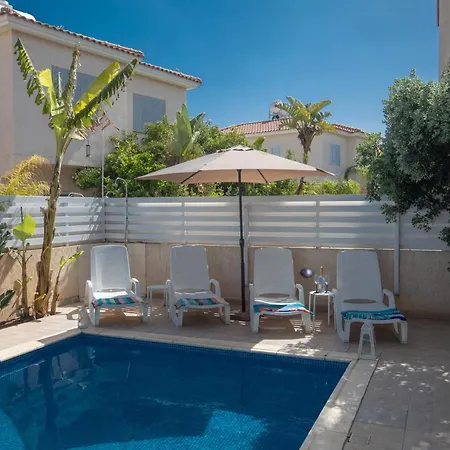 George's Lux Villa *