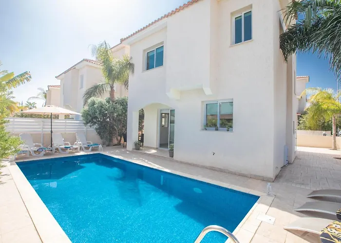 Villa George's Lux *