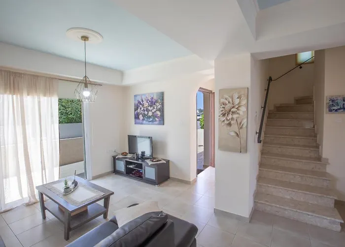 George's Lux Villa *