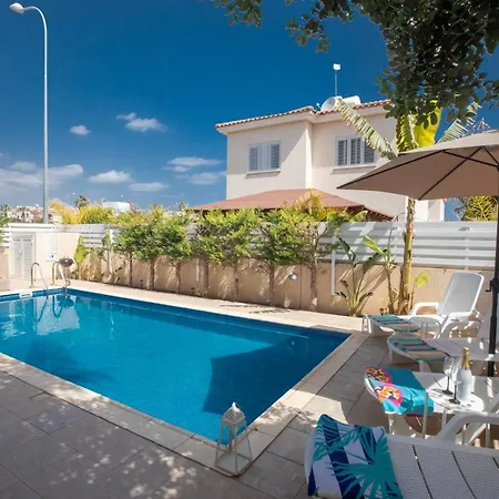George's Villa